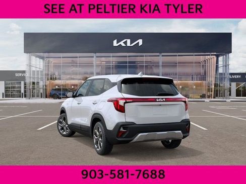 New 2026 Kia Seltos LX FWD image 4