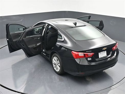 Used 2024 Chevrolet Malibu LT image 44