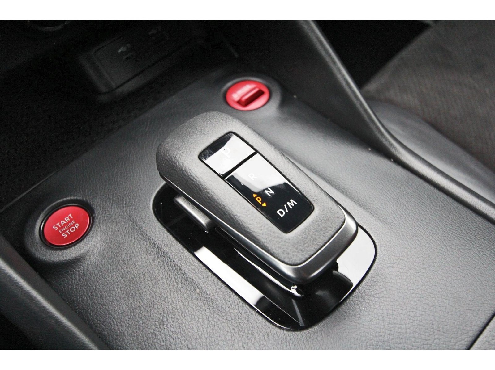 Used 2024 Nissan Z NISMO w/ Floor Mat Package RWD image 25