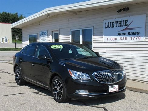 Used 2016 Buick LaCrosse Sport Touring w/ Experience Buick Package FWD image 4