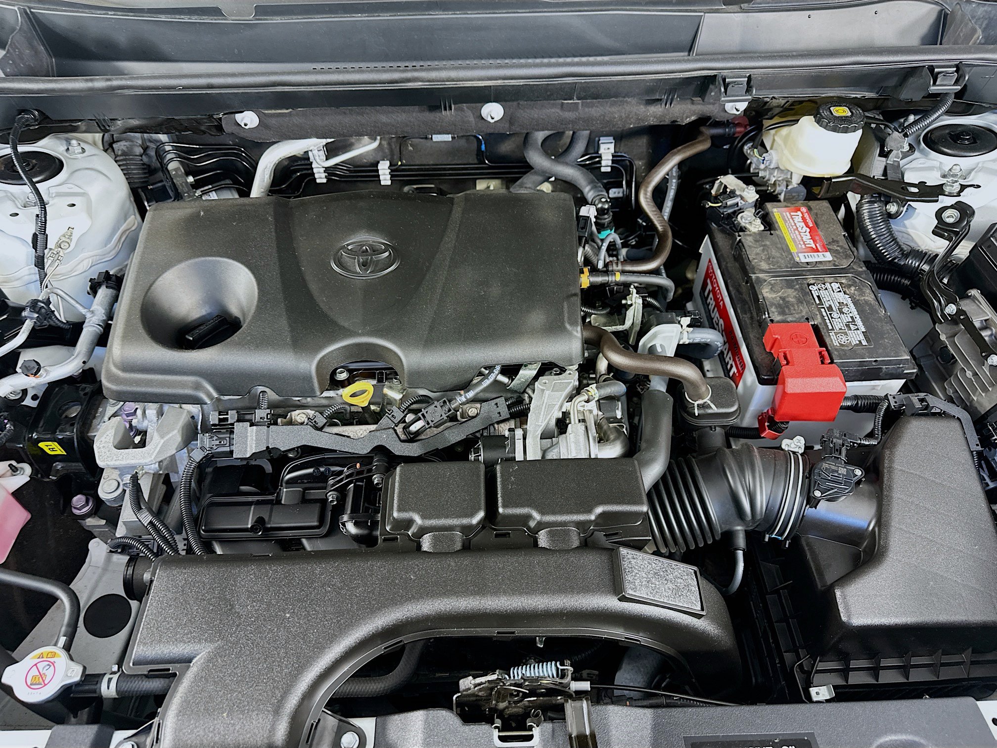 Certified 2021 Toyota RAV4 XLE Premium AWD/4WD image 29