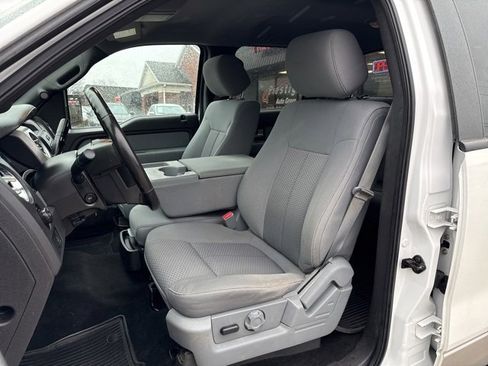 Used 2012 Ford F150 XLT w/ XLT Chrome Pkg image 2