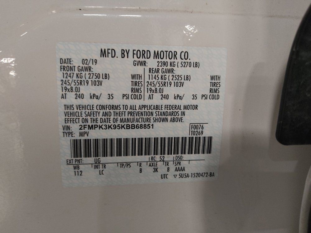 Used 2019 Ford Edge Titanium FWD image 33