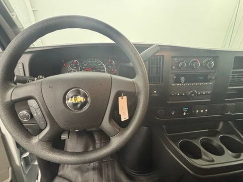 Used 2024 Chevrolet Express 2500 w/ Driver Convenience Package RWD image 15