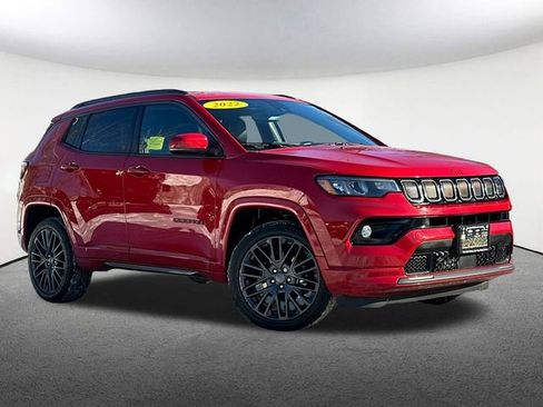 Used 2022 Jeep Compass Limited image 2