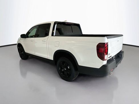 New 2026 Honda Ridgeline Black Edition image 10