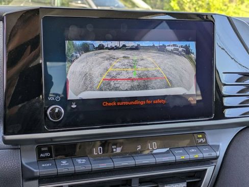 Used 2025 Toyota Camry LE image 17