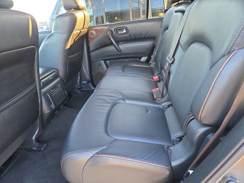 Used 2020 Nissan Armada SL w/ Premium Package image 8