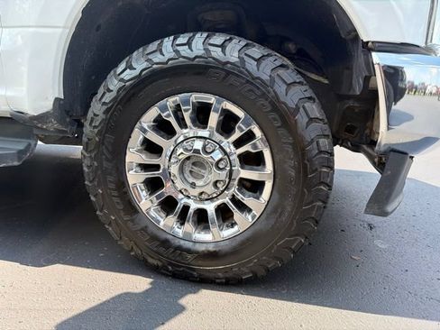 Used 2021 Ford F350 Lariat w/ Chrome Package AWD/4WD image 7