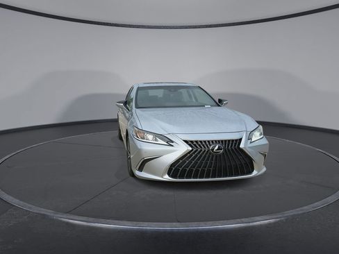 Used 2025 Lexus ES 350 w/ Premium Package image 3
