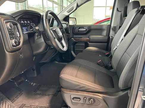 Used 2022 GMC Sierra 1500 Elevation w/ X31 Off-Road Package AWD/4WD image 14