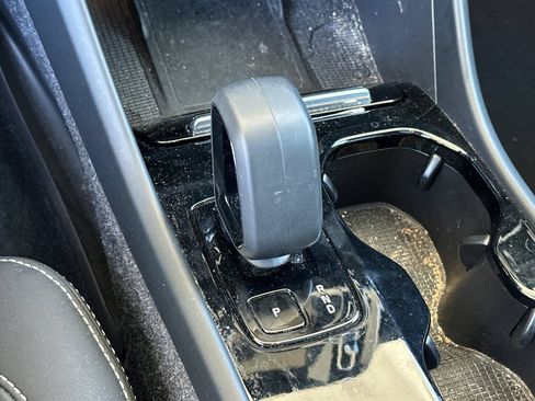 Used 2023 Volvo C40 P8 Recharge Plus AWD/4WD image 26