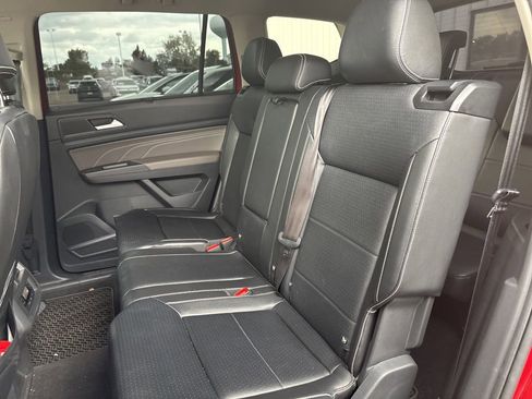 Used 2022 Volkswagen Atlas SE AWD/4WD image 9