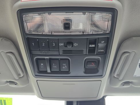 Used 2023 Toyota 4Runner Limited image 25