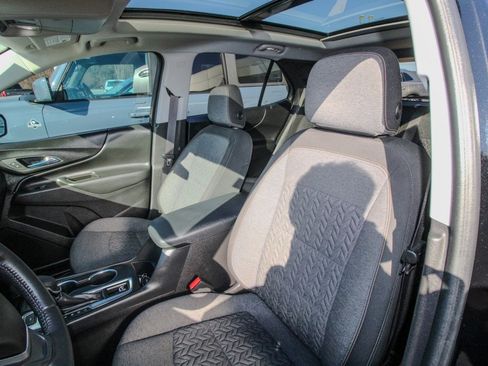 Used 2022 Chevrolet Equinox LT image 15