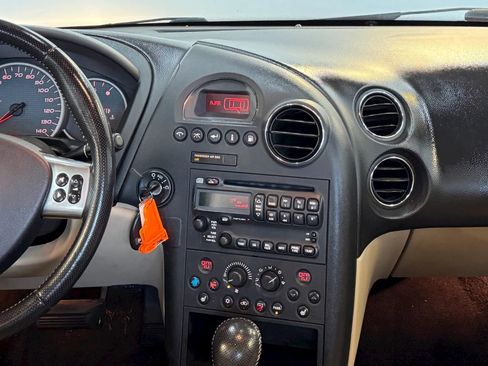 Used 2007 Pontiac Grand Prix GT w/ Premium Package image 26