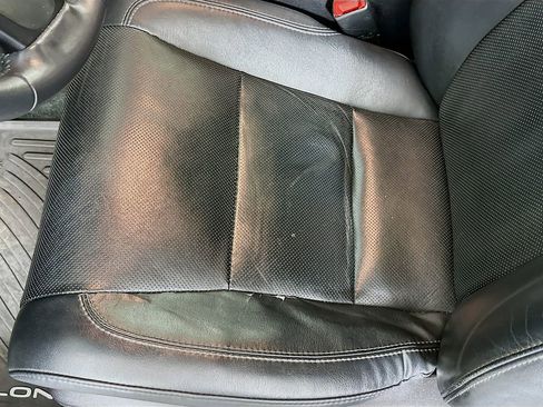 Used 2013 Toyota Avalon Limited image 20