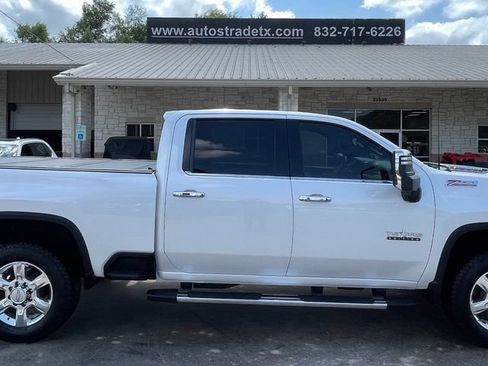 Used 2020 Chevrolet Silverado 2500 LTZ w/ LTZ Texas Edition AWD/4WD image 5