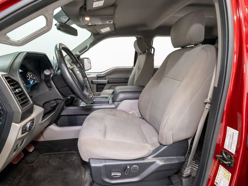 Used 2018 Ford F150 XLT w/ Equipment Group 302A Luxury image 15