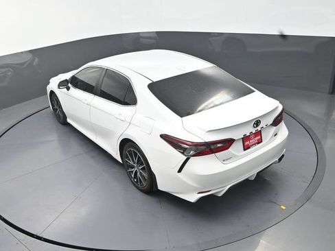 Used 2024 Toyota Camry SE FWD image 26