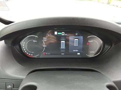 Used 2024 RAM ProMaster 3500 w/ Delivery Van Package image 29