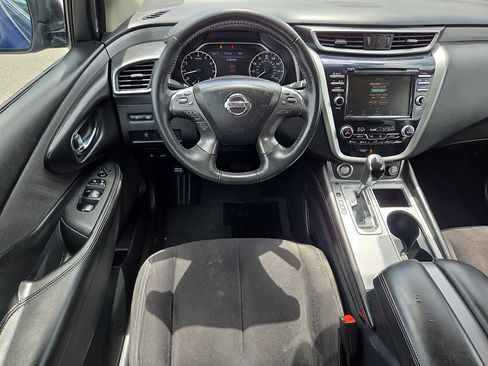Used 2020 Nissan Murano SV w/ Cargo Package FWD image 11