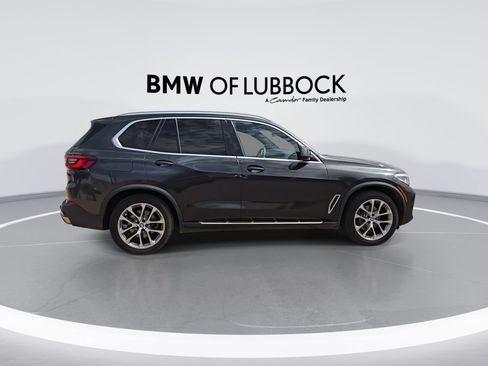 Used 2023 BMW X5 xDrive40i AWD/4WD image 9