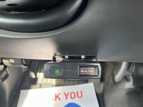 Used 2006 Chevrolet Silverado 3500 2WD Crew Cab image 18