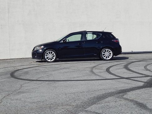 Used 2012 Lexus CT 200h Premium w/ Leather Pkg image 2