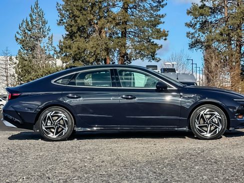 New 2026 Hyundai Sonata SEL image 3