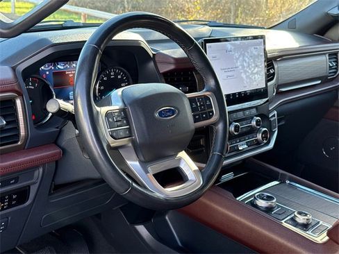 Used 2024 Ford Expedition Max Limited image 20