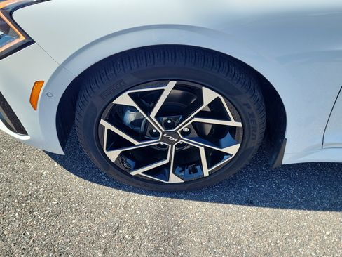 Used 2025 Kia K5 EX FWD image 35