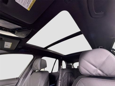 New 2026 BMW X5 xDrive50e AWD/4WD image 20