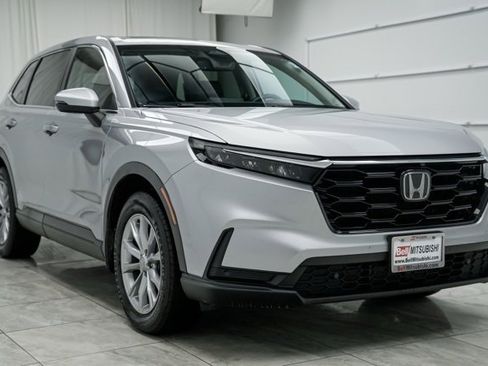 Used 2023 Honda CR-V EX-L image 4