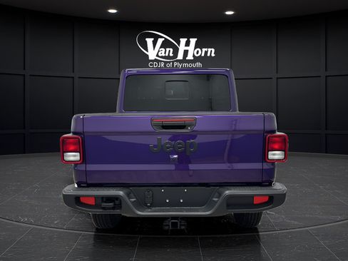 New 2026 Jeep Gladiator Sport AWD/4WD image 6