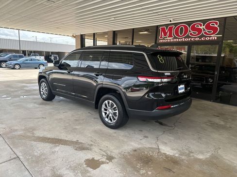 Used 2021 Jeep Grand Cherokee L Limited AWD/4WD image 6