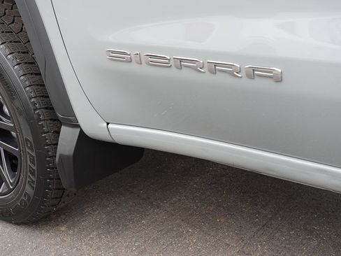 Used 2024 GMC Sierra 1500 Pro w/ Graphite Edition AWD/4WD image 12