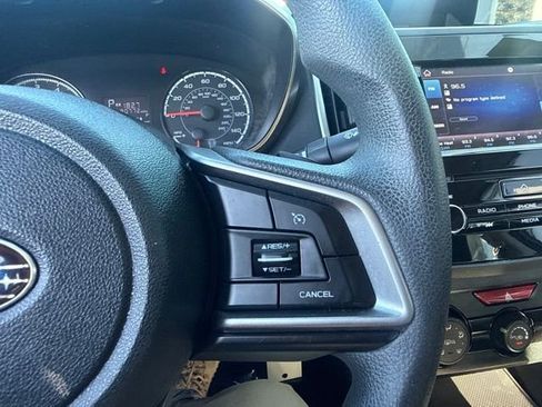 Used 2019 Subaru Impreza 2.0i Premium AWD/4WD image 22