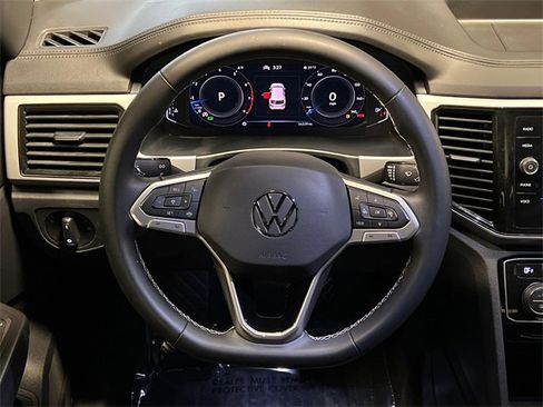 Used 2022 Volkswagen Atlas Cross Sport SE image 20