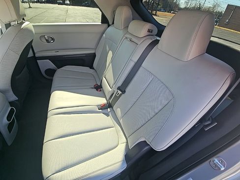 Used 2022 Hyundai Ioniq 5 SEL image 11