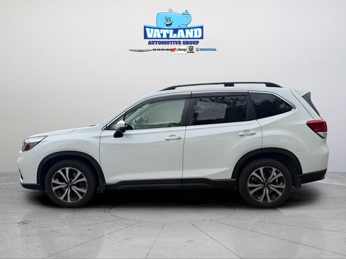 Used 2019 Subaru Forester Limited AWD/4WD image 2