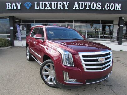 Used 2018 Cadillac Escalade Premium Luxury