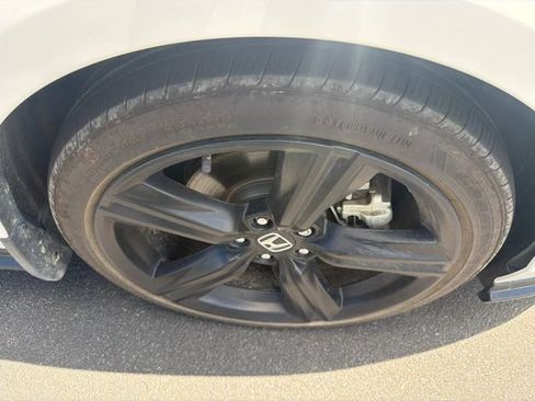 Used 2024 Honda Accord Sport image 9