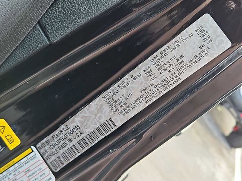 Used 2023 Jeep Gladiator Overland image 34