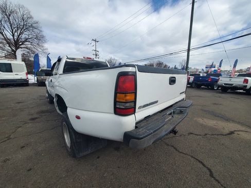 Used 2003 Chevrolet Silverado 3500 LS w/ Skid Plate Package image 3
