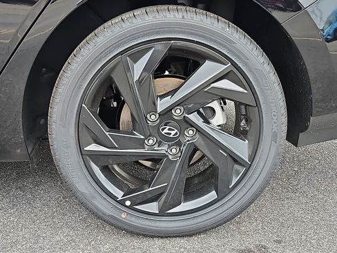 New 2026 Hyundai Elantra Sport FWD image 7