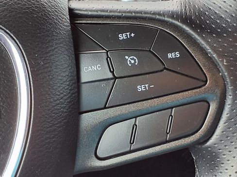 Used 2022 Dodge Challenger GT image 16