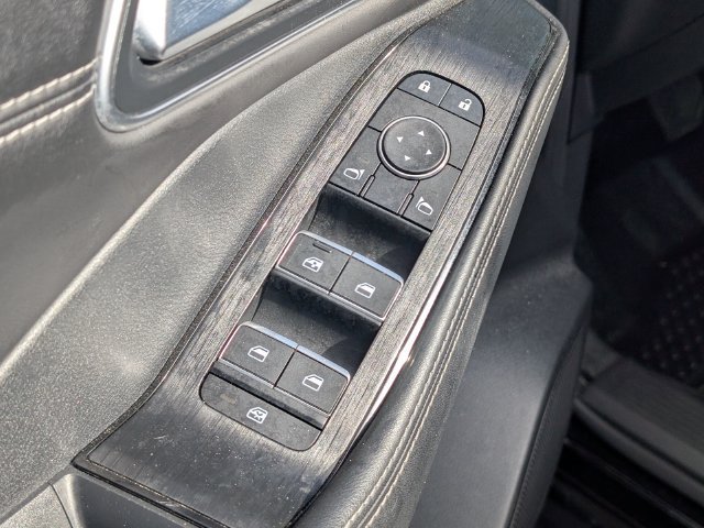 Used 2024 Nissan Rogue Platinum w/ Platinum Premium Package FWD image 16