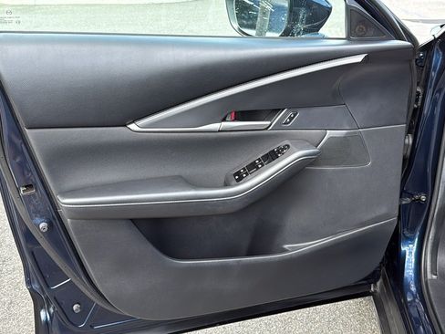 Certified 2023 MAZDA CX-30 AWD 2.5 S image 9