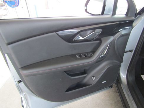 Used 2025 Chevrolet Blazer RS AWD/4WD image 24